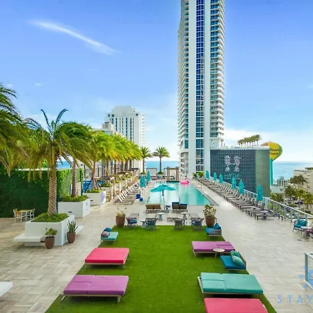 Luxury Coastal Stay, Bay View, Free Valet Parking